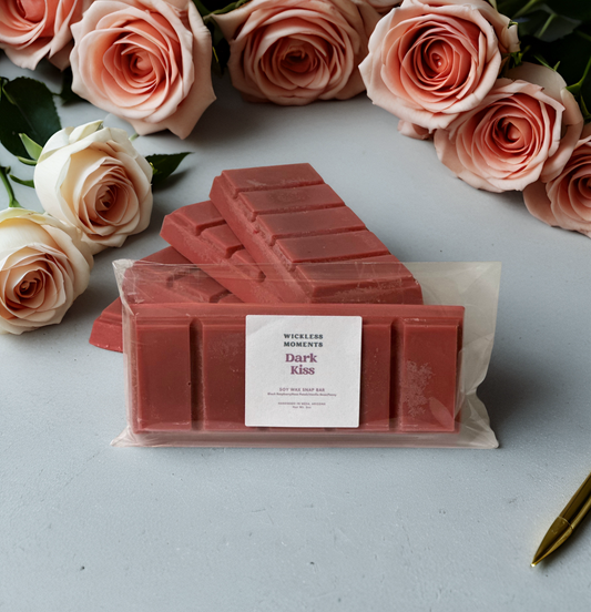 Dark Kiss Soy Wax Snap Bar
