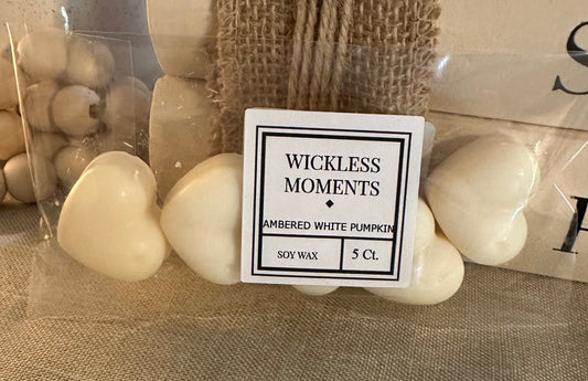 Ambered White Pumpkin Soy Wax Heart Melts 5ct.