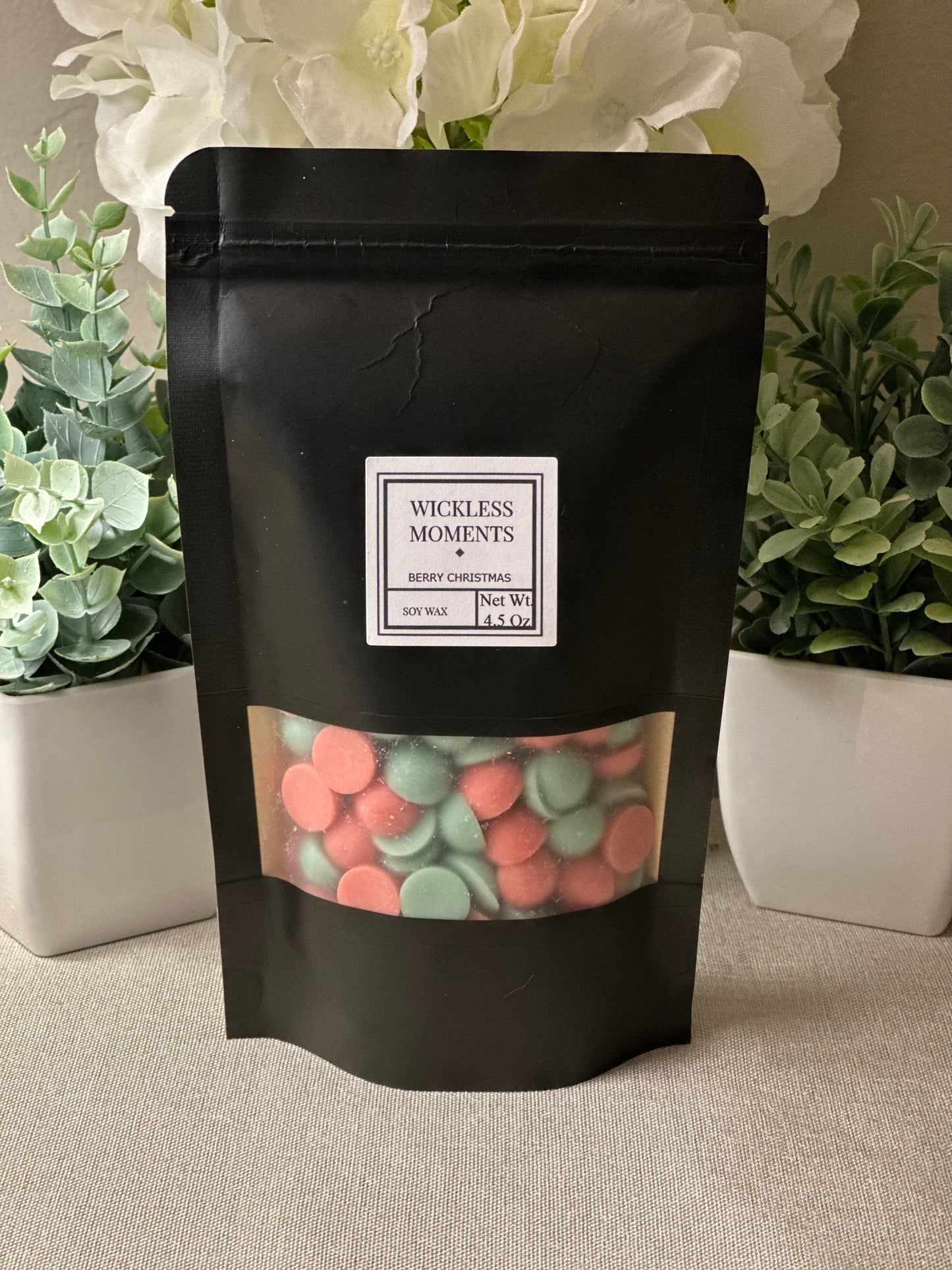 Berry Christmas Soy Wax Dots ~ Medium Bag 4.5 Oz