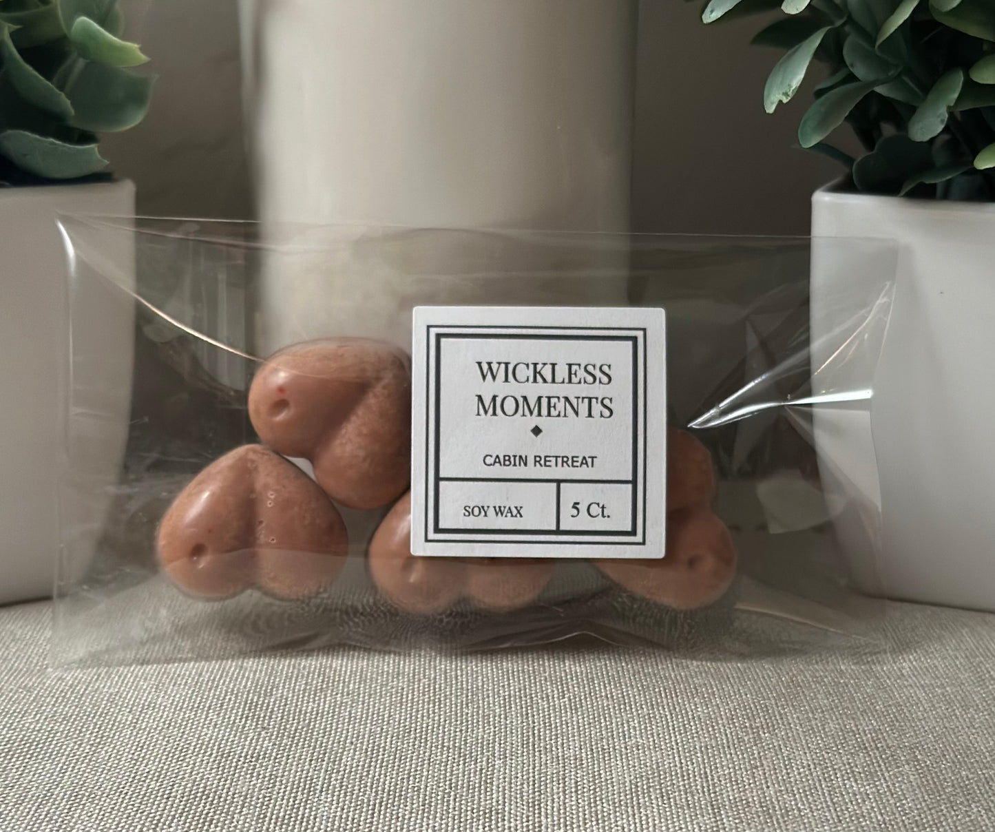 Cabin Retreat Soy Wax Heart Melts 5ct.
