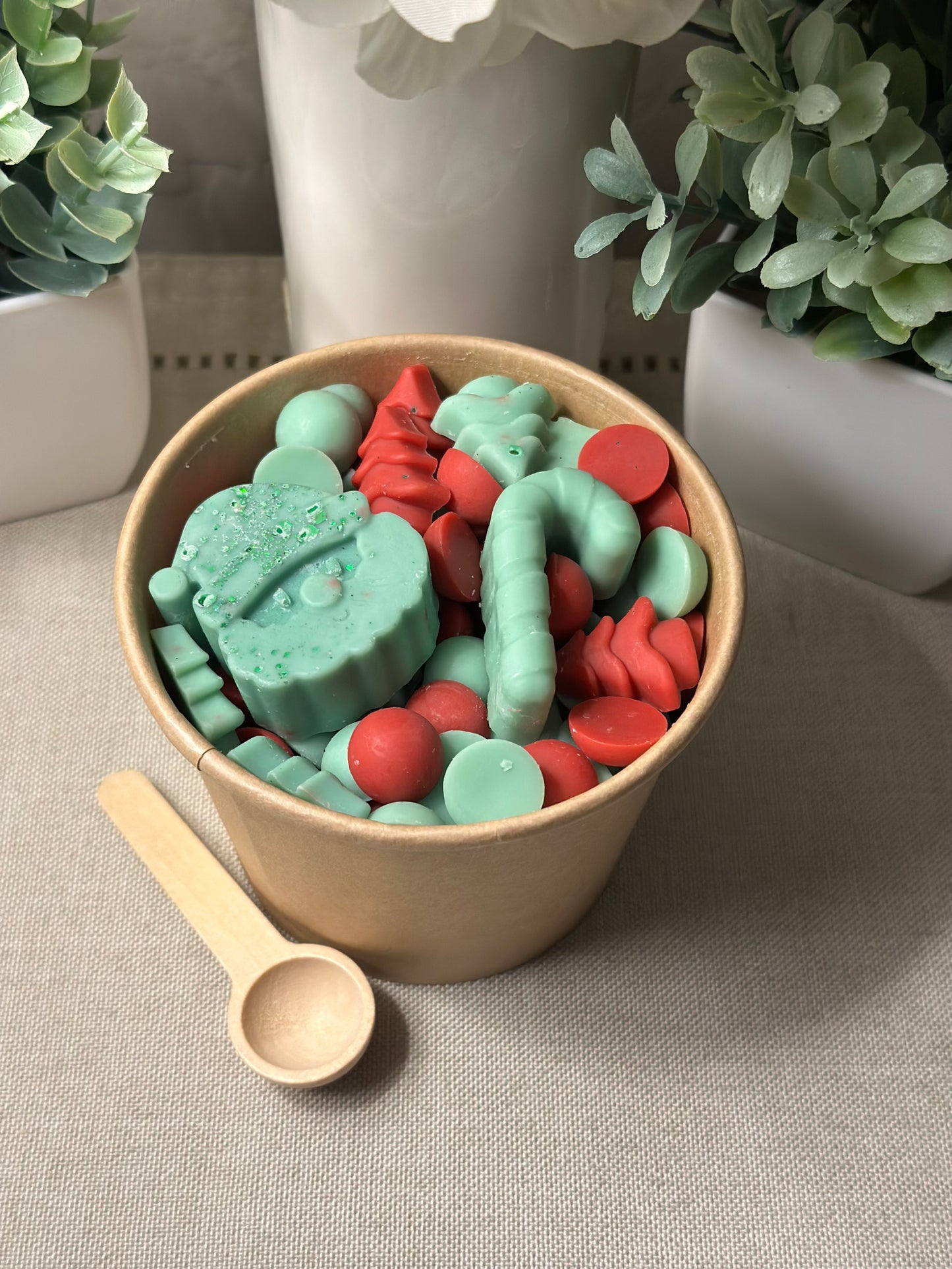 White Fir & Plum Scoopie Wax Melt Cup 7oz