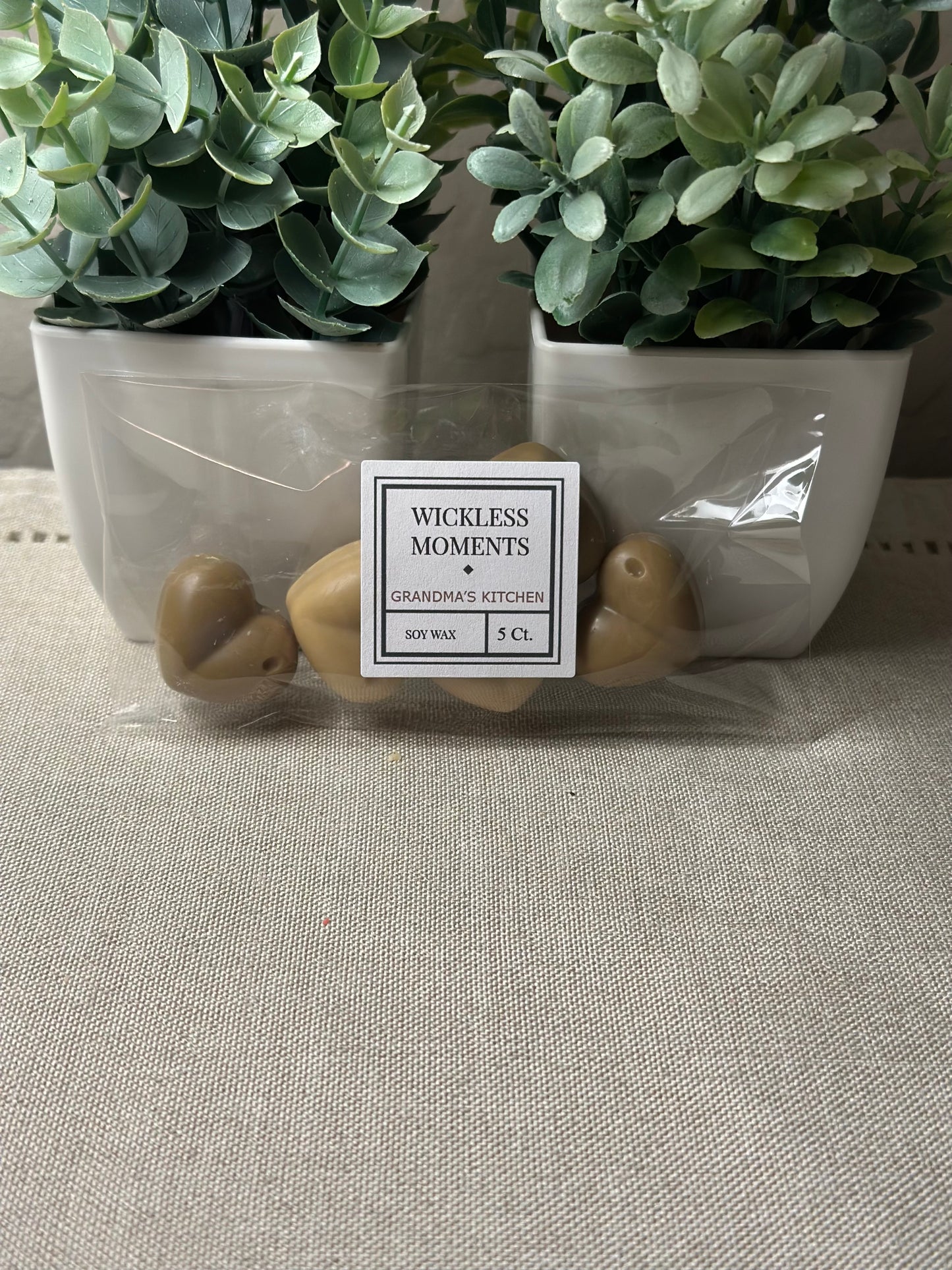 Grandma’s Kitchen Soy Wax Heart Melt 5ct.